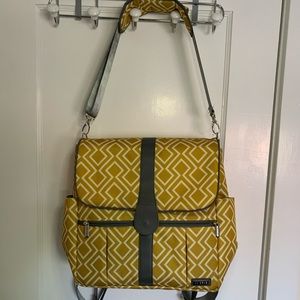 JJ Cole Boxy Convertible diaper bag